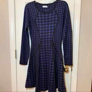 Calvin Klein Knit Blue and Black Houndstooth Skater Style Dress, Small, EUC